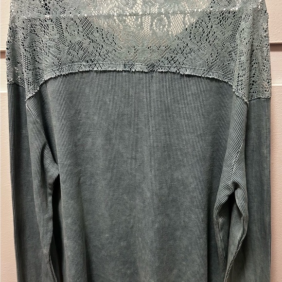 Knox Rose Women's Teal Lace Blouse - Picture 6 of 7